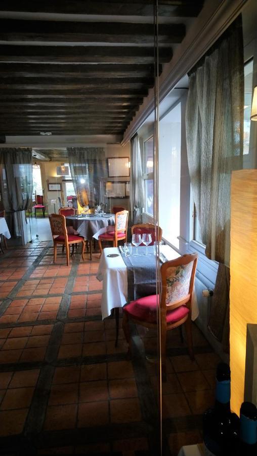 L'Auberge Du Cochon D'Or 뵈즈빌르 외부 사진