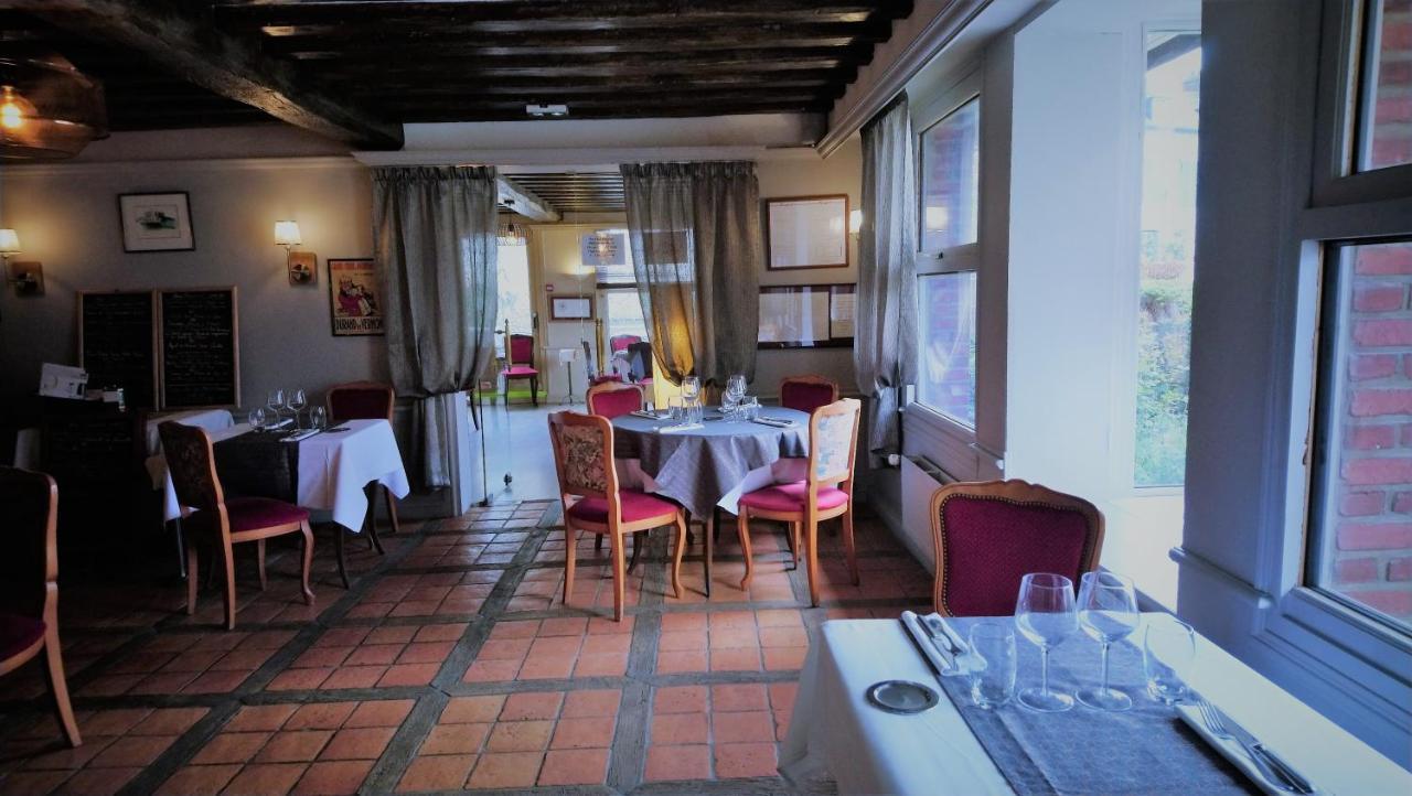 L'Auberge Du Cochon D'Or 뵈즈빌르 외부 사진